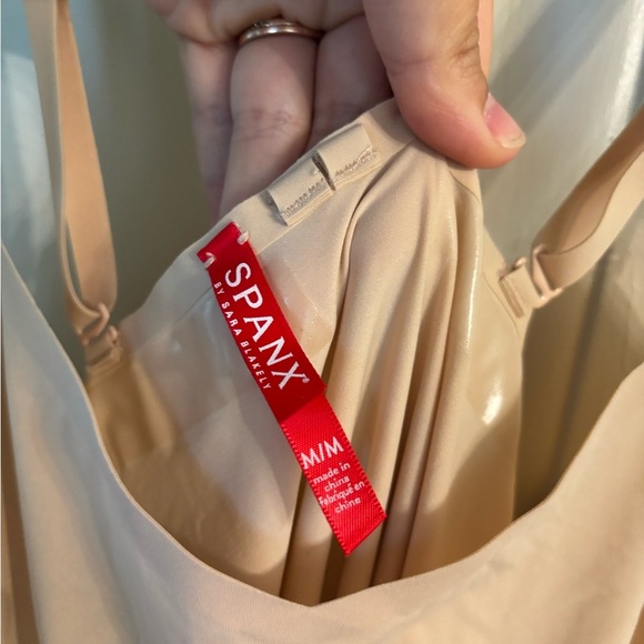 SPANX Convertible Beige Slip - Picture 3 of 7